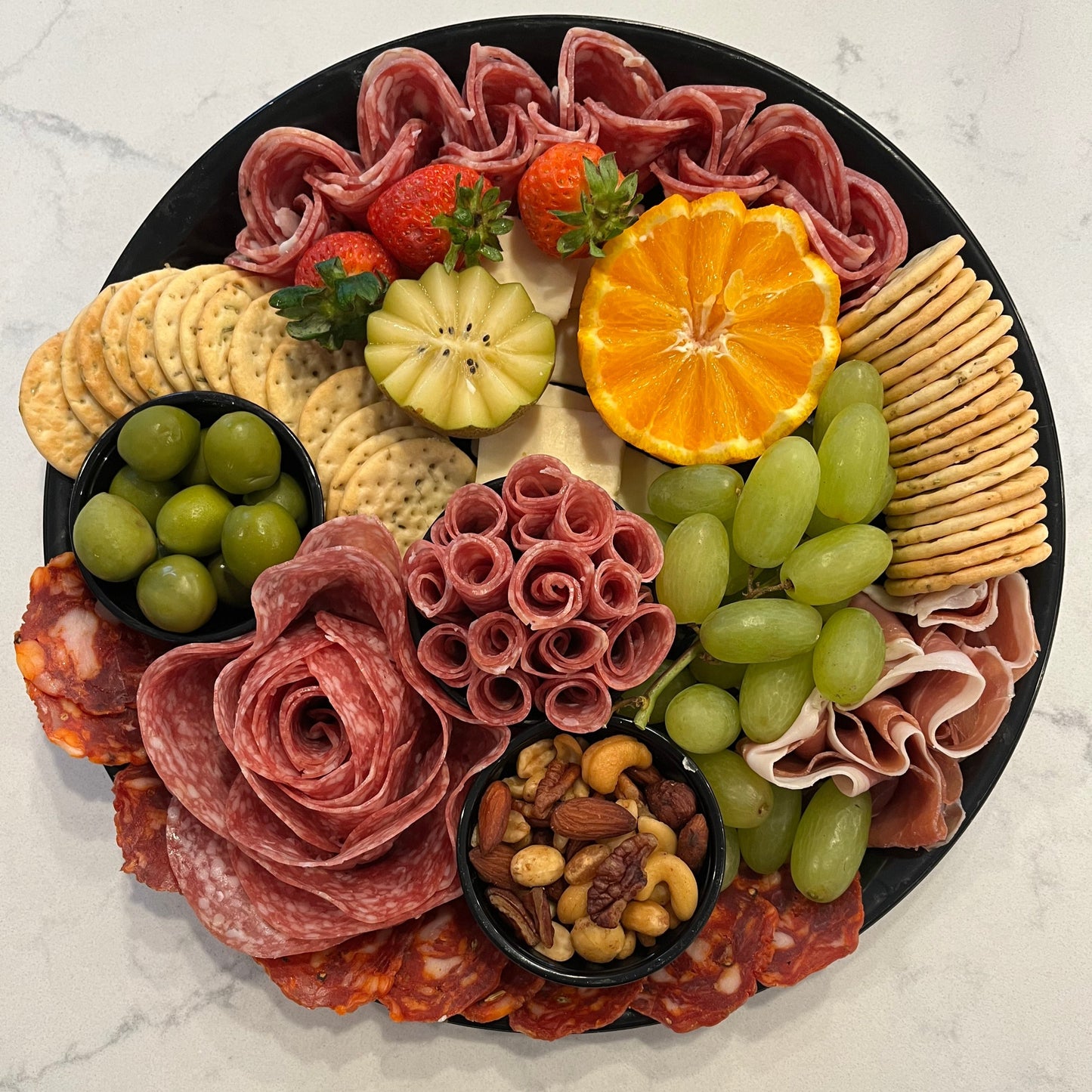 Charcuterie Board Medium (5-10 people)